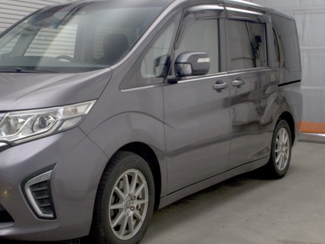 Honda Step WGN 2017 — фото авто под заказ