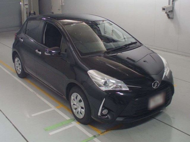 Toyota Vitz 2019 — фото авто под заказ