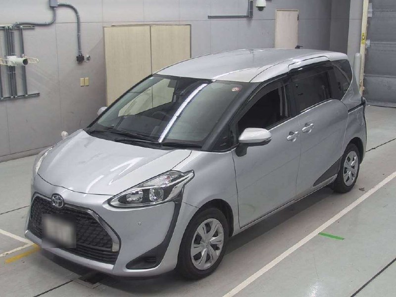 Toyota Sienta 2020 — фото авто под заказ